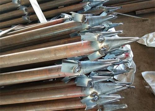 金湾管棚钢花管